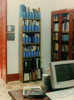 2002_biblioteca